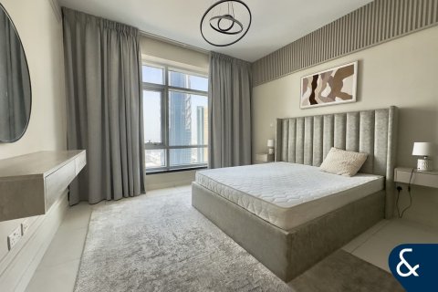 Apartamento para arrendamento em Downtown Dubai (Downtown Burj Dubai), Dubai, EAU 1 quarto, 82 m2 № 698464 - foto 2