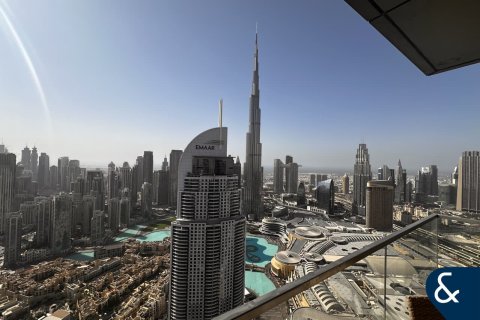Apartment til salg i Downtown Dubai (Downtown Burj Dubai), Dubai, UAE 3 soveværelser, 170 kvm № 698408 - foto 1