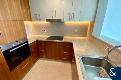 Appartement te huur in The Hills, Dubai, VAE 1 slaapkamer, 82 vr.m., nr 698466 - foto 3