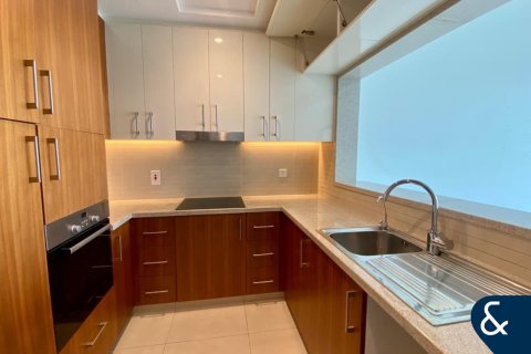 Appartement te huur in The Hills, Dubai, VAE 1 slaapkamer, 82 vr.m., nr 698466 - foto 4