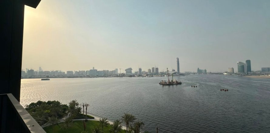 Apartament në Dubai, Emiratet e Bashkuara Arabe 2 dhoma gjumi, 100.2 m2. № 739022