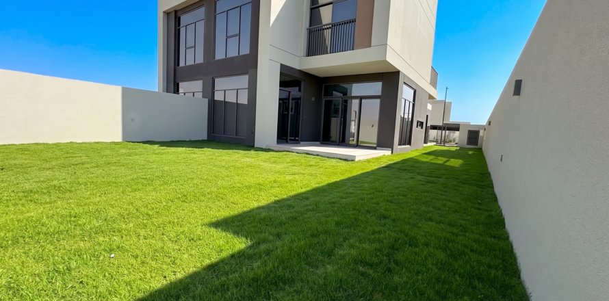 Villa à Dubai South (Dubai World Central), Dubai, EAU: 3 chambres, 303 m2 № 707762
