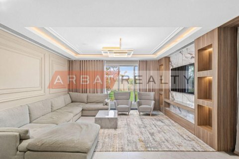 Huvila Dubai Land, Arabiemiraatit 4 makuuhuonetta, 490.34 m2 № 755141 - kuva 18