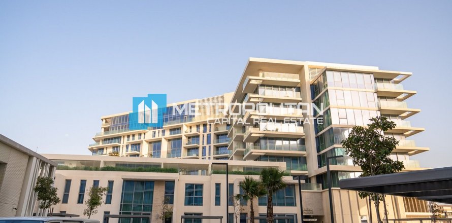 Apartment on the Saadiyat Island, Abu Dhabi, UAE 2 bedrooms, 198.7 sq.m. № 651924