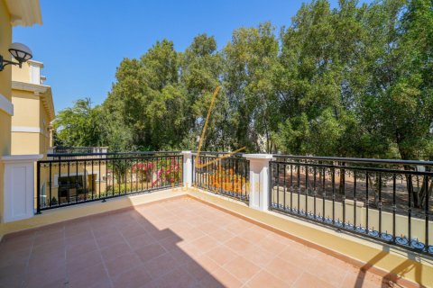 Villa in affitto a Jumeirah Park, Dubai, EAU 4 camere da letto, 512 mq. № 700866 - foto 16