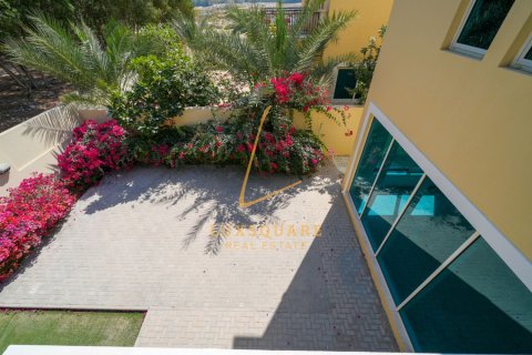 Villa in affitto a Jumeirah Park, Dubai, EAU 4 camere da letto, 512 mq. № 700866 - foto 18