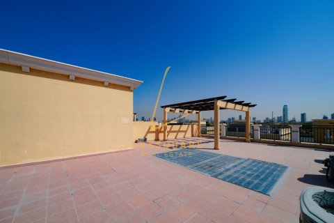 Vilă de închiriat în Jumeirah Park, Dubai, EAU 4 dormitoare, 511 mp.  №700865 - poză 26