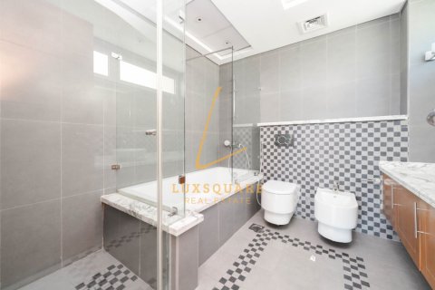 Vilă de închiriat în Jumeirah Park, Dubai, EAU 4 dormitoare, 511 mp.  №700865 - poză 24