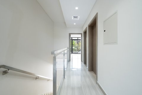 Снять в аренду таунхаус в DAMAC Hills (Akoya by DAMAC), Дубай, ОАЭ 4 спальни, 177.41м2, № 749679 - фото 8