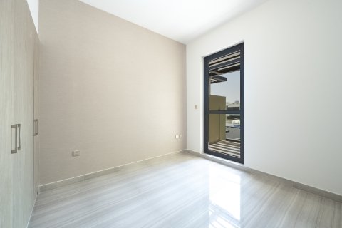 Снять в аренду таунхаус в DAMAC Hills (Akoya by DAMAC), Дубай, ОАЭ 4 спальни, 177.41м2, № 749679 - фото 11