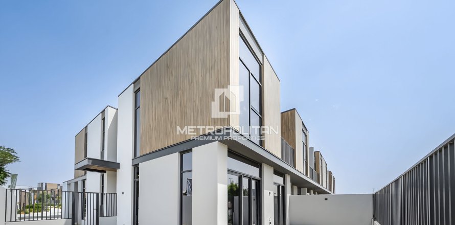 Rekkehus i Mudon, Dubai, Emiratene 4 soverom, 254 kvm nr. 664837
