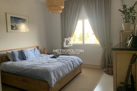 Villa in Serena, Dubai, UAE 2 bedrooms, 180 sq.m. № 593058 - photo 5