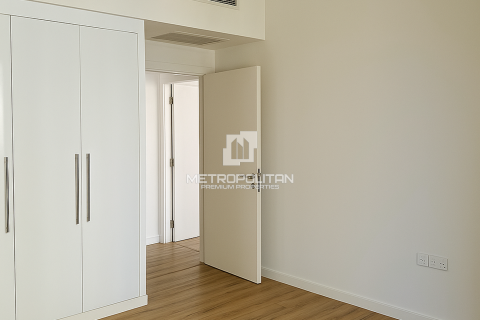 Apartment in Jumeirah Beach Residence, Dubai, UAE 2 bedrooms, 120 sq.m. № 593528 - photo 3