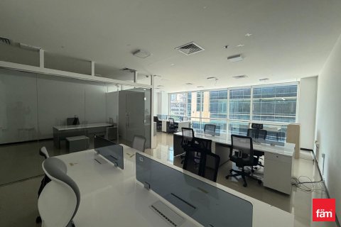 Office in Business Bay, Dubai, UAE 145.9 sq.m. № 708472 - photo 2