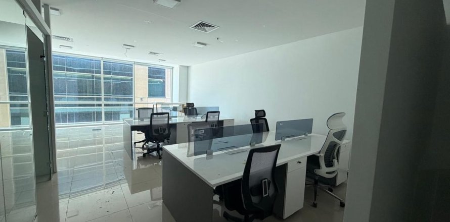 Office in Business Bay, Dubai, UAE 145.9 sq.m. № 708472