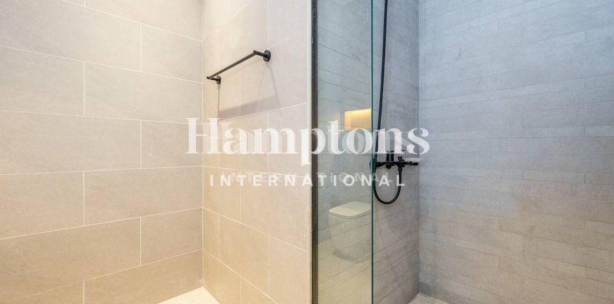 Apartament în Business Bay, Dubai, EAU 3 dormitoare, 143.071 mp. №651384