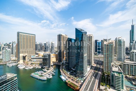 Apartment til leje i Dubai Marina, Dubai, UAE 3 soveværelser, 204.85018597 kvm № 651405 - foto 1