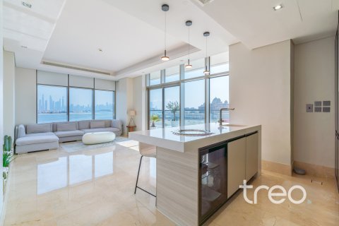 Lägenhet till försäljning i Palm Jumeirah, Dubai, UAE 2 sovrum, 149.3 kvm Nr. 733145 - fotografi 7