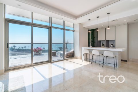 Lägenhet till försäljning i Palm Jumeirah, Dubai, UAE 2 sovrum, 149.3 kvm Nr. 733145 - fotografi 6
