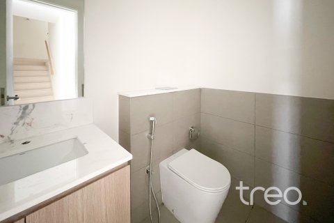 Vila v Dubai South (Dubai World Central), SAE 5 spální, 390.47 m2 č. 733161 - Fotografia 11