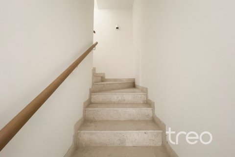 Vila v Dubai South (Dubai World Central), SAE 5 spální, 390.47 m2 č. 733161 - Fotografia 12