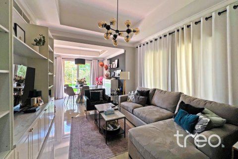 Villa à vendre à  The Springs, Dubai, EAU 3 chambres, 208.66 m2 № 733162 - photo 2