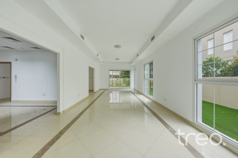 Villa à vendre à  Mudon, Dubai, EAU 3 chambres, 395.77 m2 № 733144 - photo 3
