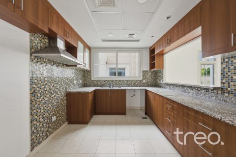 Villa à vendre à  Mudon, Dubai, EAU 3 chambres, 395.77 m2 № 733144 - photo 2