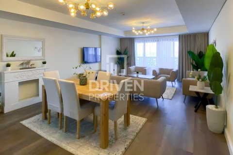 Palm Jumeirah, Dubai, संयुक्त अरब अमीरात में अपार्टमेंट, 2 बेडरूम, 183.11 वर्ग मीटर, संख्या 741682 - फ़ोटो 3