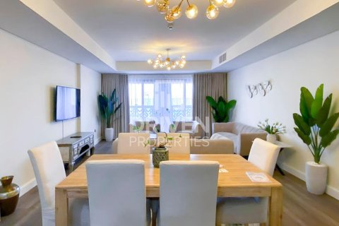Palm Jumeirah, Dubai, संयुक्त अरब अमीरात में अपार्टमेंट, 2 बेडरूम, 183.11 वर्ग मीटर, संख्या 741682 - फ़ोटो 4