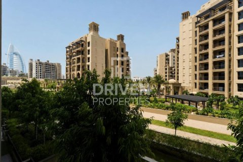 Umm Suqeim, Dubai, BAE’de satılık daire 1 yatak odası, 71.72 m&sup2; No 741678 - fotoğraf 12