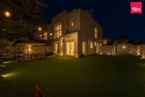 Kuća u nizu u gradu Dubai, UAE 4 spavaće sobe, 391.1 m2 Br. 725976 - Slika 19