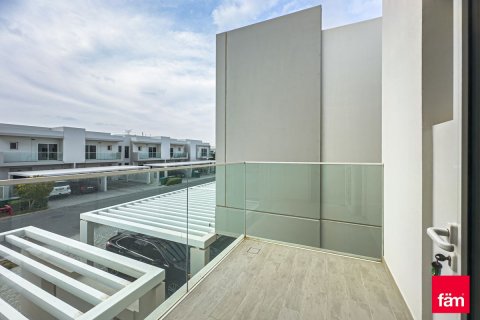 Casa urbana para arrendamento em Dubai, EAU 4 quartos, 391.1 m2 № 725976 - foto 28