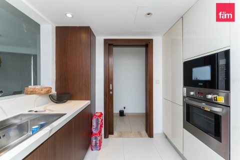 Lägenhet till försäljning i Dubai Marina, Dubai, UAE 1 sovrum, 85.7 kvm Nr. 725992 - fotografi 9
