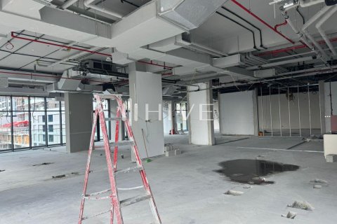 Zyrë në Business Bay, Dubai, Emiratet e Bashkuara Arabe 758.9 m2. № 566641 - Foto 1