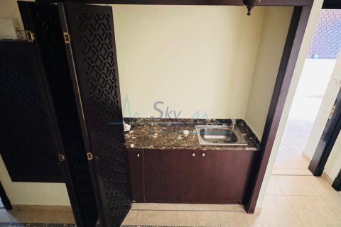 Villa til leje i Jumeirah, Dubai, UAE 4 soveværelser, 325 kvm № 686604 - foto 13