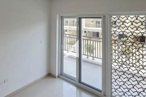 Снять в аренду таунхаус в The Roots Akoya Oxygen, Дубай, ОАЭ 3 спальни, 170м2, № 686608 - фото 3