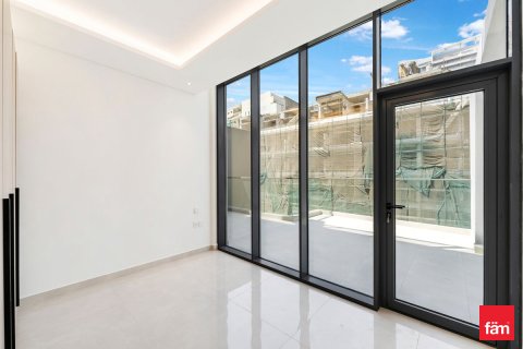 Διαμέρισμα σε Dubai, ΗΑΕ 2 υπνοδωμάτια, 153.8 τ.μ. Αρ. 645908 - φωτογραφία 2