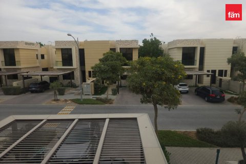 Müüa ridamaja asukohaga Dubai, AÜE: 4 magamistoaga, 315.2 m² Nr 760897 - pilt 12