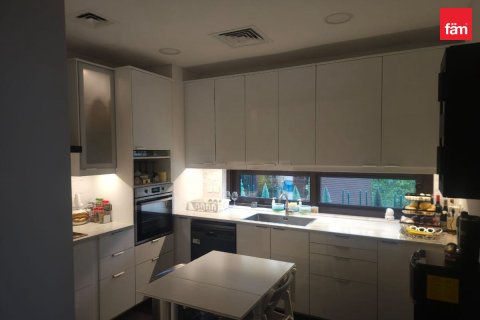 Müüa ridamaja asukohaga Dubai, AÜE: 4 magamistoaga, 315.2 m² Nr 760897 - pilt 7