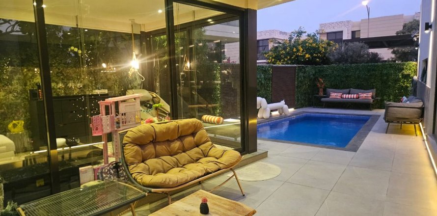 Ridamaja asukohaga Dubai, AÜE: 4 magamistoaga, 315.2 m² Nr 760897