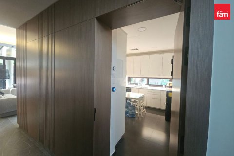 Müüa ridamaja asukohaga Dubai, AÜE: 4 magamistoaga, 315.2 m² Nr 760897 - pilt 8