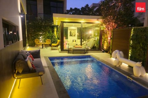 Müüa ridamaja asukohaga Dubai, AÜE: 4 magamistoaga, 315.2 m² Nr 760897 - pilt 16