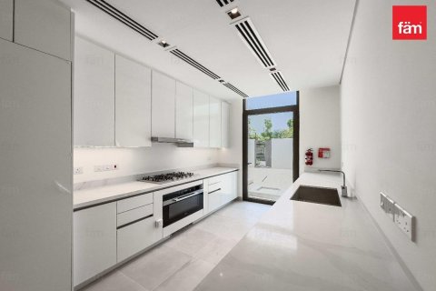 Vila v Dubai, SAE 4 spálne, 728.7 m2 č. 760896 - Fotografia 7