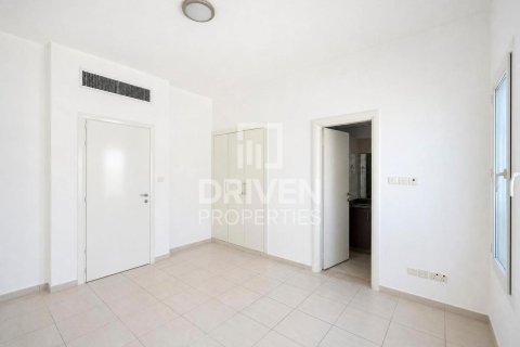 Vilă de vânzare în The Springs, Dubai, EAU 2 dormitoare, 241.27 mp.  №765204 - poză 8