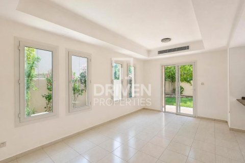Villa in The Springs, Dubai, VAE 2 slaapkamers, 241.27 vr.m. nr 765204