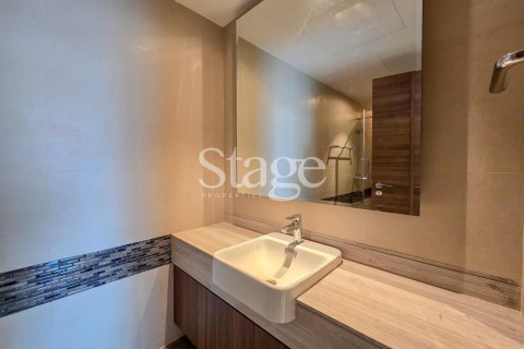 Apartemen di IMPERIAL AVENUE di Downtown Dubai (Downtown Burj Dubai), UEA 2 kamar tidur, 128 m2 nomor 646469 - foto 11