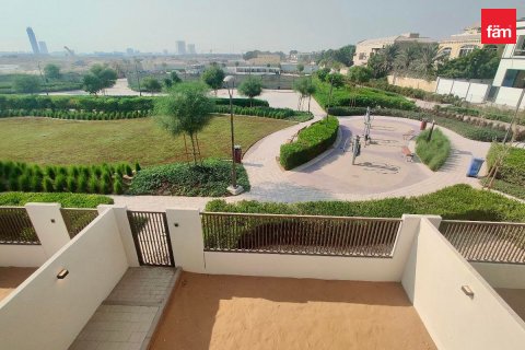 Villa Dubaijā, AAE 3 istabas, 161 m2 Nr. 753370 - attēls 2