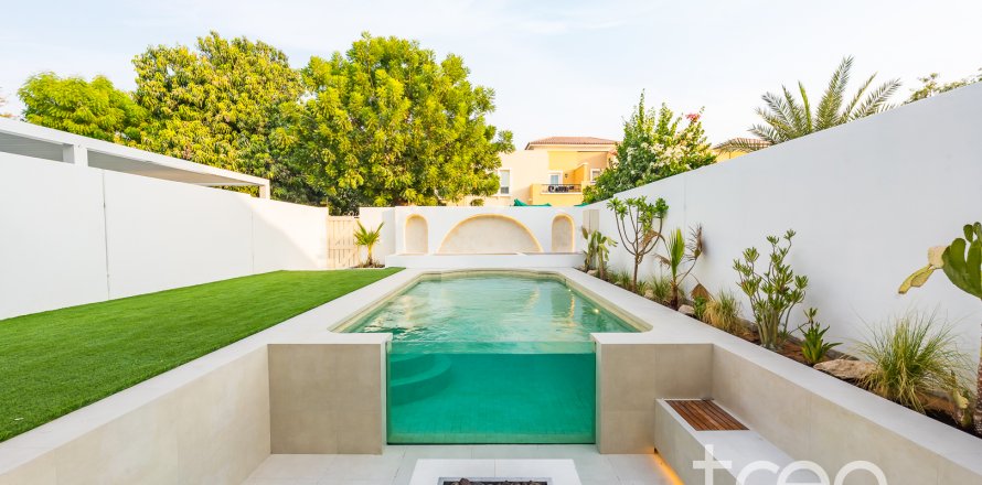 Vila u gradu Arabian Ranches, Dubai, UAE 4 spavaće sobe, 244.15 m2 Br. 753650