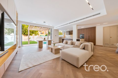 Vila u gradu Arabian Ranches, Dubai, UAE 4 spavaće sobe, 244.15 m2 Br. 753650 - Slika 4